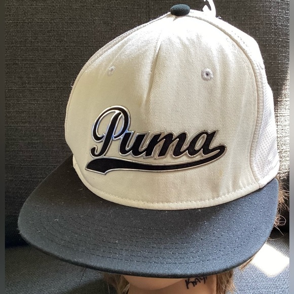 PUMA Golf Script Snapback Golf Hat White/Black Baseball Cap Flat Peak Dry Cell - Picture 1 of 9